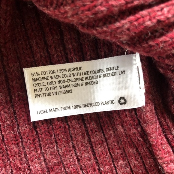 Universal Thread Maroon Sweater - Picture 3 of 3